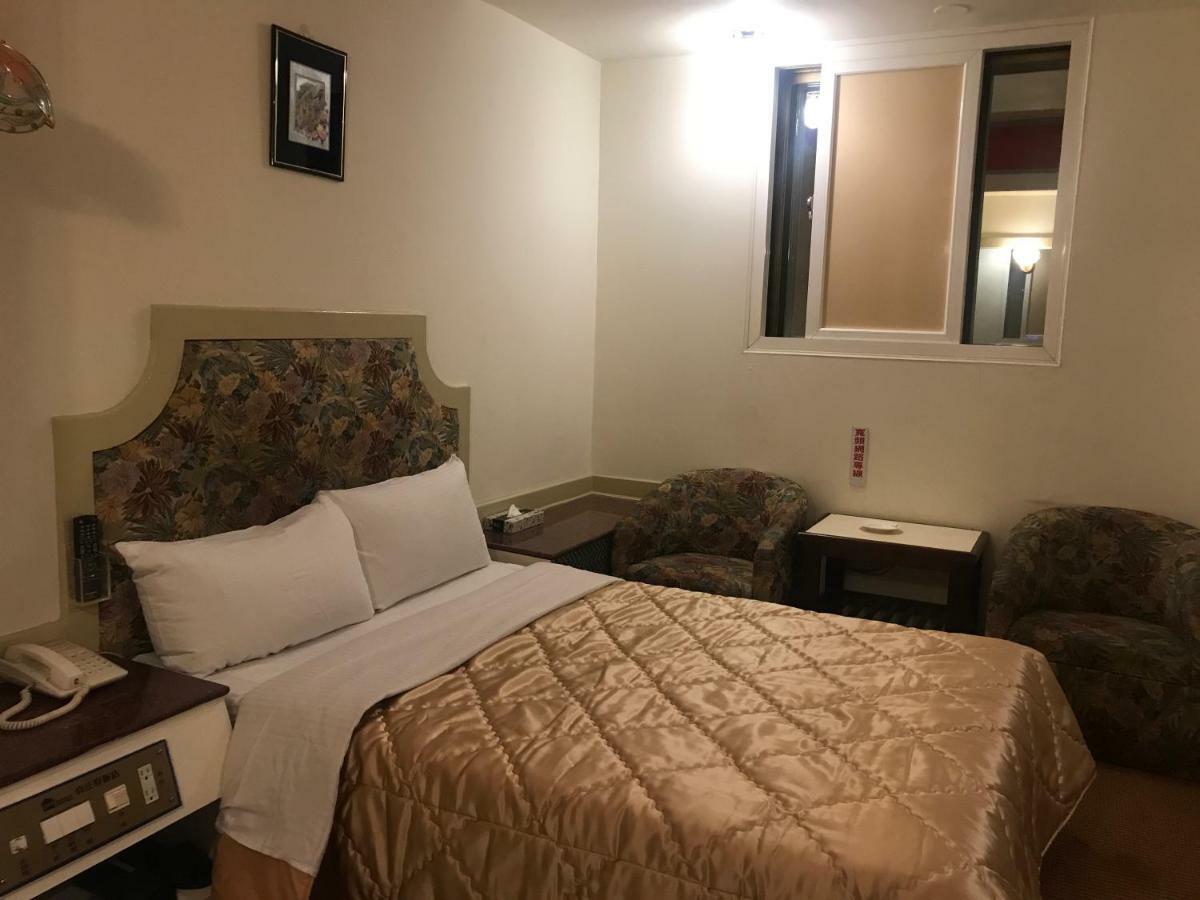 Good Hotel Fengyuan Esterno foto